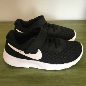 Brand New Toddler Nike Tanjun Sneaker